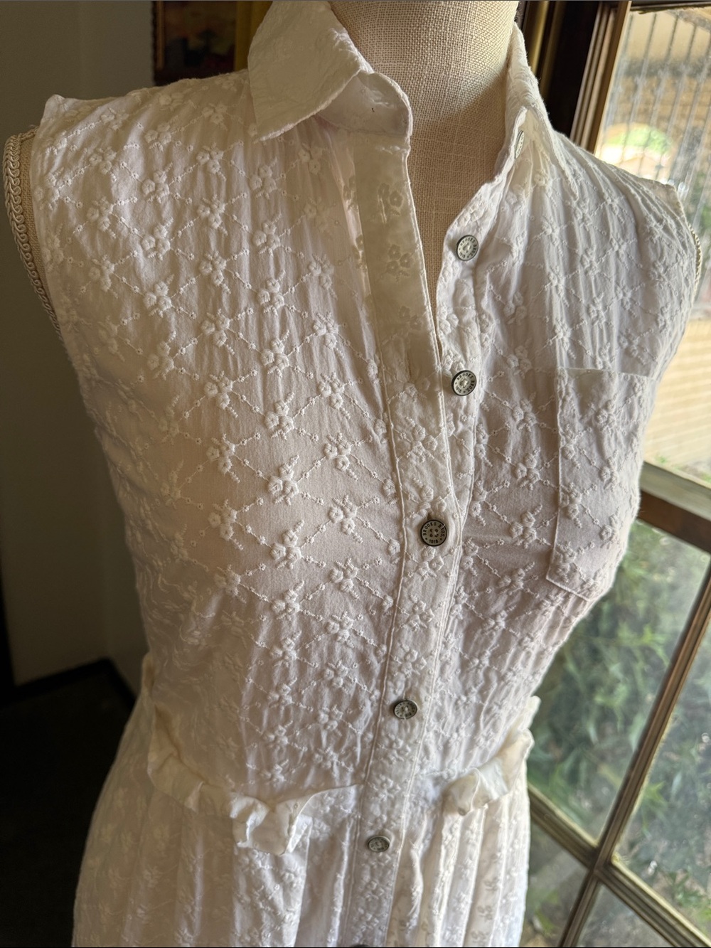 Brooks Brothers Summer Picnic Dress - Picture 5 of 12